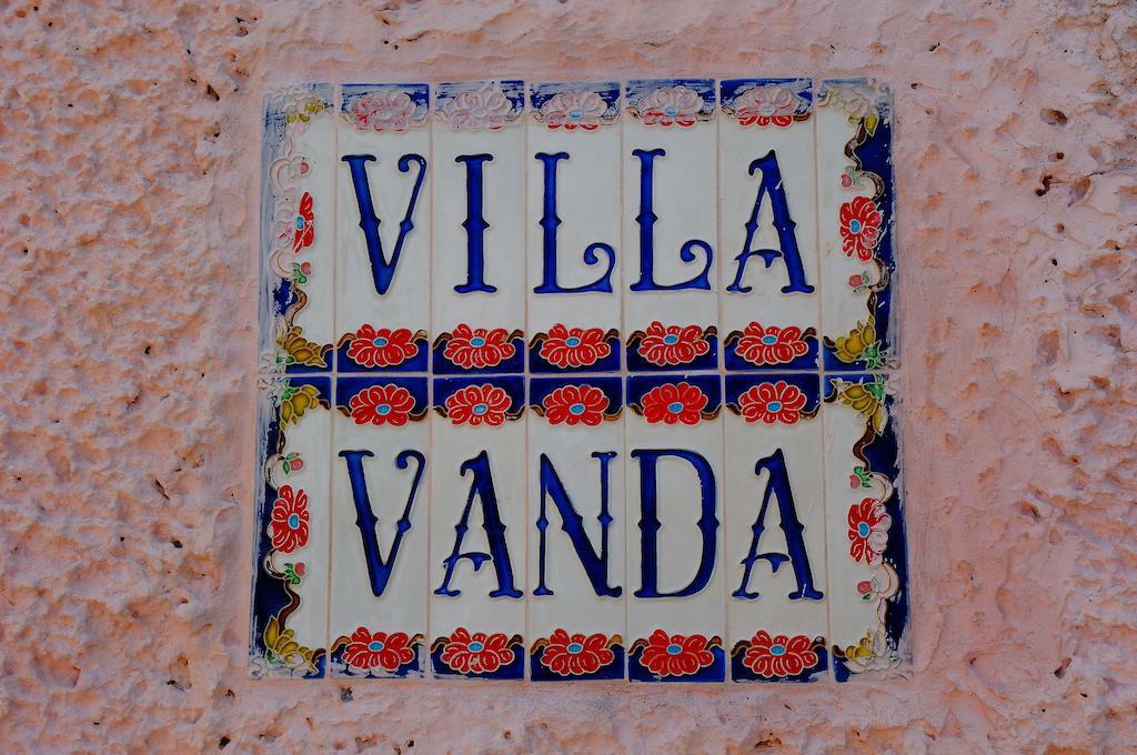 Villa Vanda ลีเกีย ภายนอก รูปภาพ
