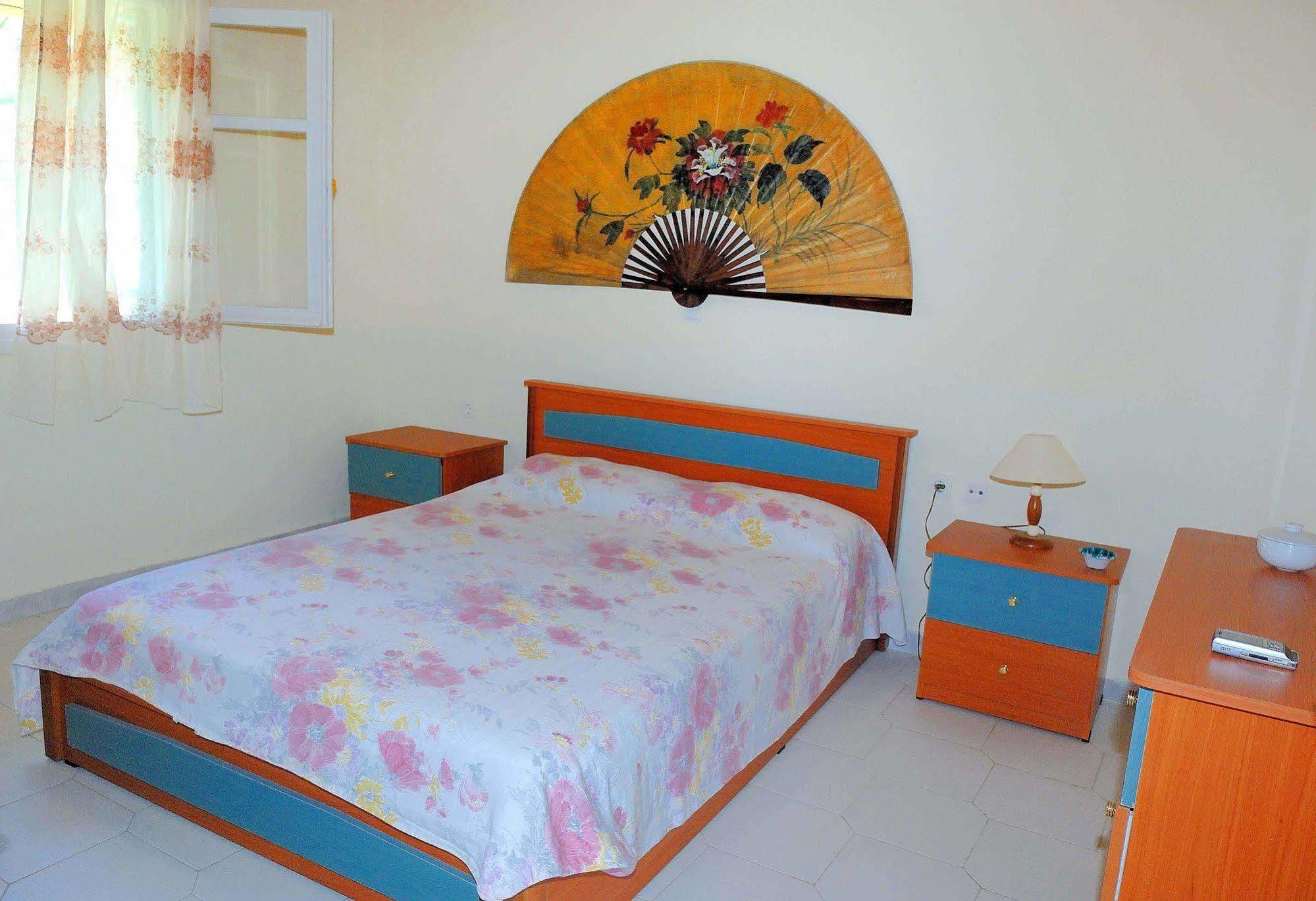 Villa Vanda ลีเกีย ภายนอก รูปภาพ